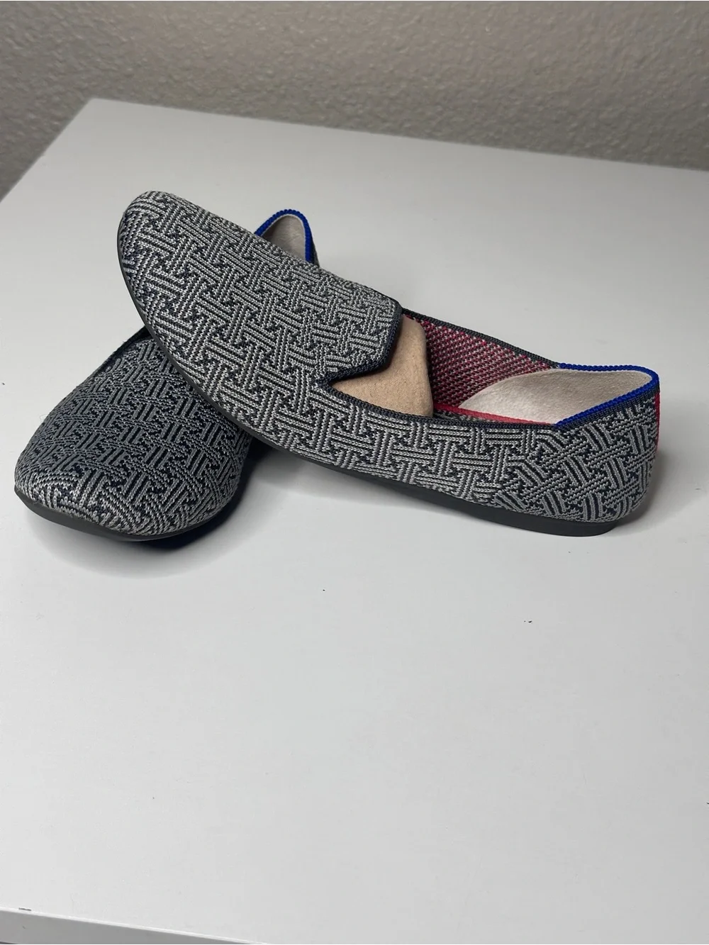 Rothy’s The Loafer Charcoal Grid Retired Pattern Gray Knit Flats 8